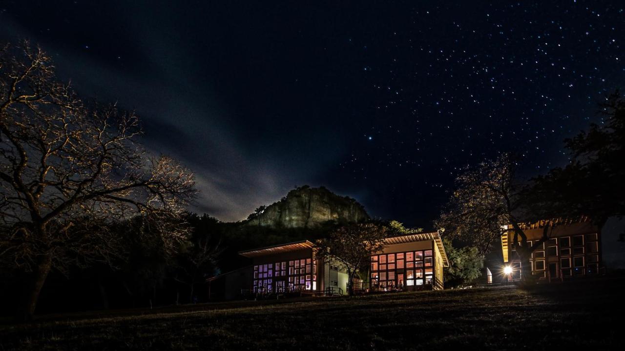 Seven Bluff Cabins Concan Εξωτερικό φωτογραφία
