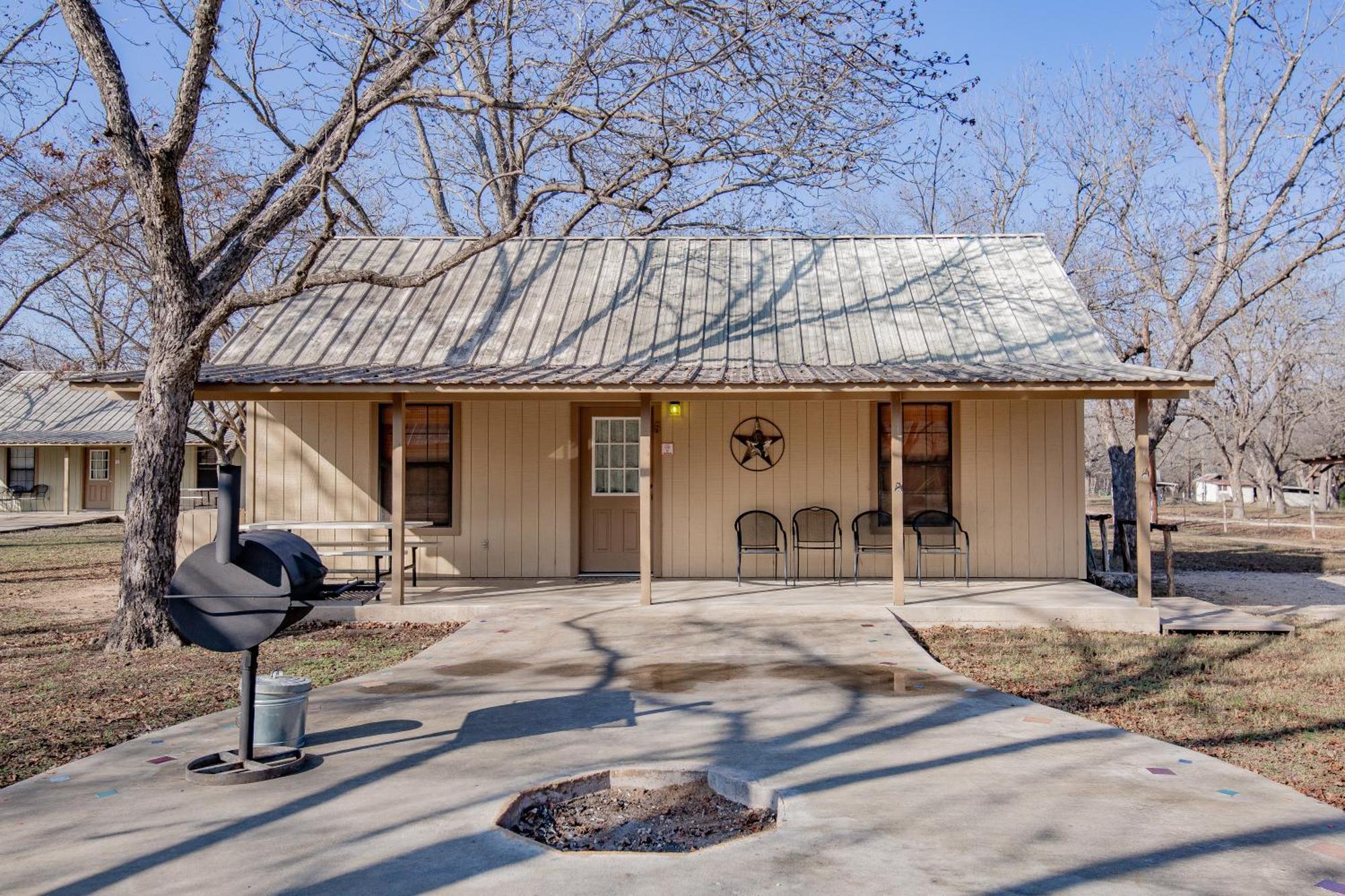 Seven Bluff Cabins Concan Εξωτερικό φωτογραφία