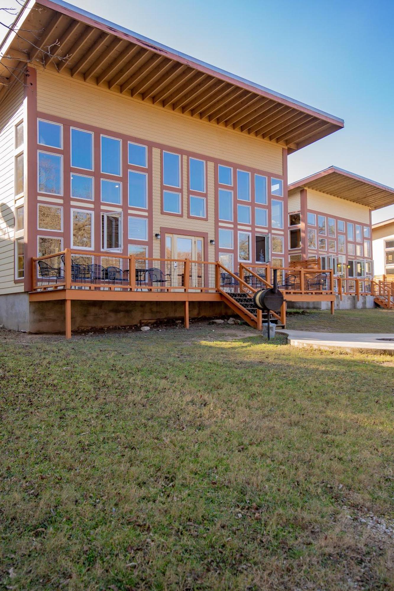 Seven Bluff Cabins Concan Εξωτερικό φωτογραφία